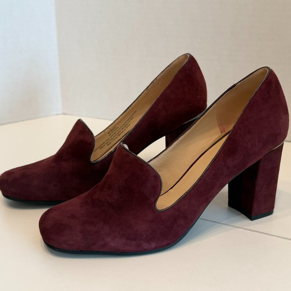 KARL LAGERFELD PARIS “Karina” Suede Pumps (Women’s Size 8M)‎